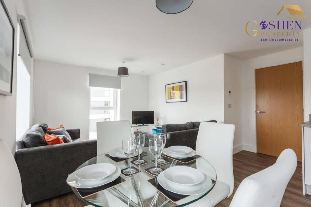 2 Bedroom Apartment Chapel Riverside At Goshen Property Serviced Accommodation Southampton, Free Wifi & Parking Екстериор снимка